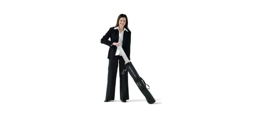 https://udstillingssystemer.dk/storage/media/media/12337/conversions/dandisplay_roll-up_1-lg.png